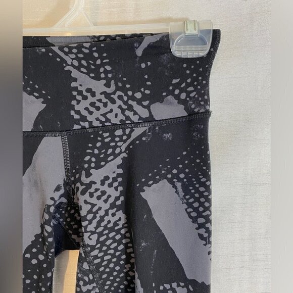 Lululemon Wunder Under Pant III  Static Mist White Black Ladies 4 - Picture 5 of 8